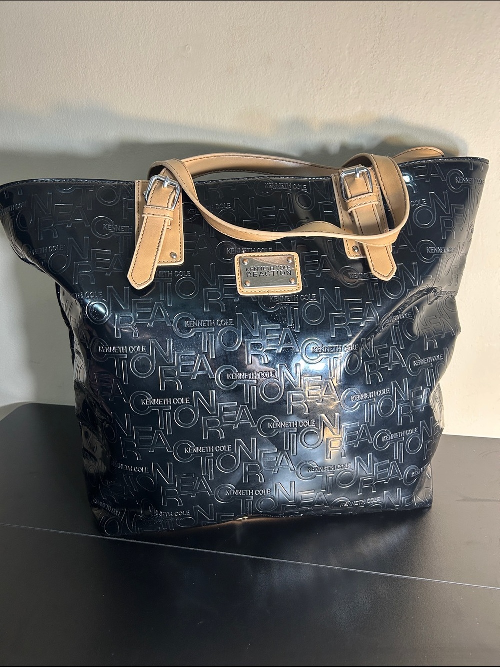 Kenneth Cole Reaction Purse